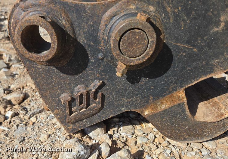 image for item EN3754 2015 Takeuchi TB230 mini excavator