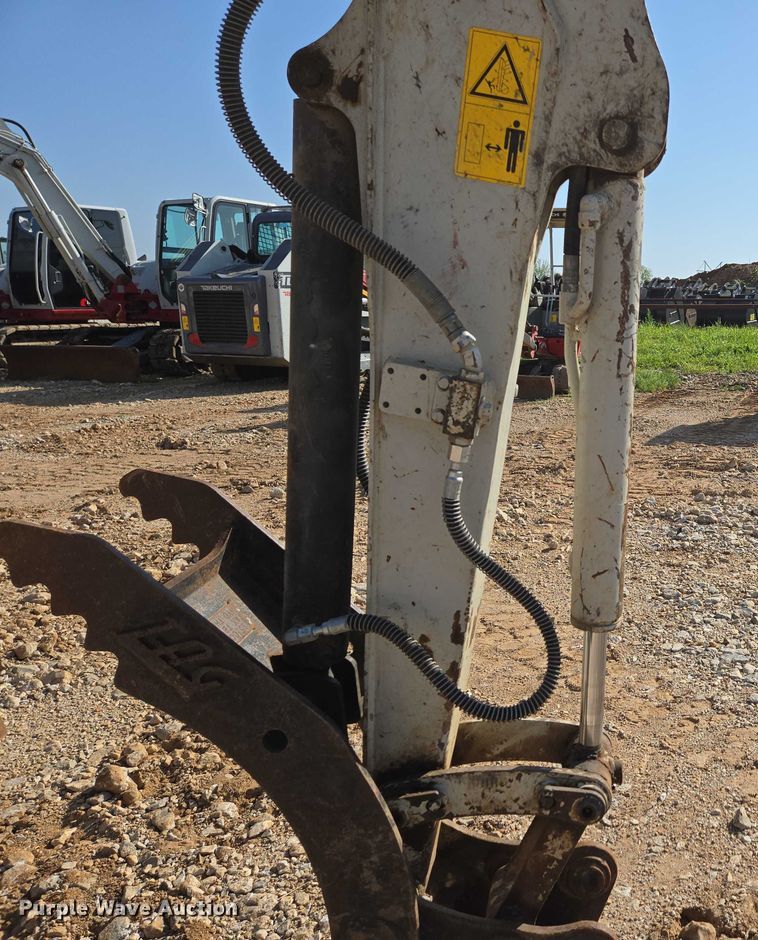 image for item EN3754 2015 Takeuchi TB230 mini excavator