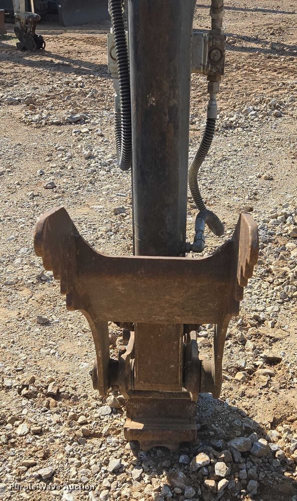 image for item EN3754 2015 Takeuchi TB230 mini excavator