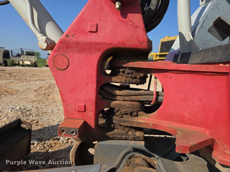 image for item EN3754 2015 Takeuchi TB230 mini excavator