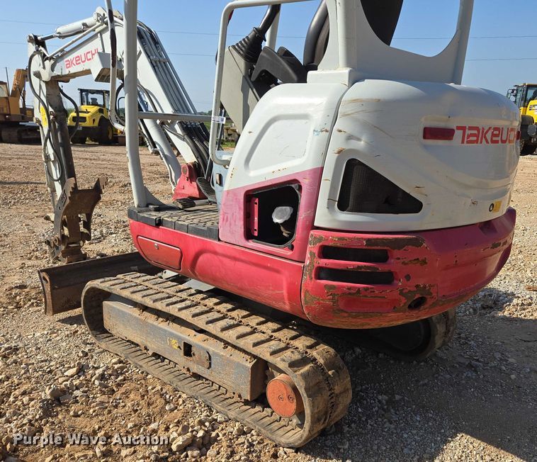 image for item EN3754 2015 Takeuchi TB230 mini excavator