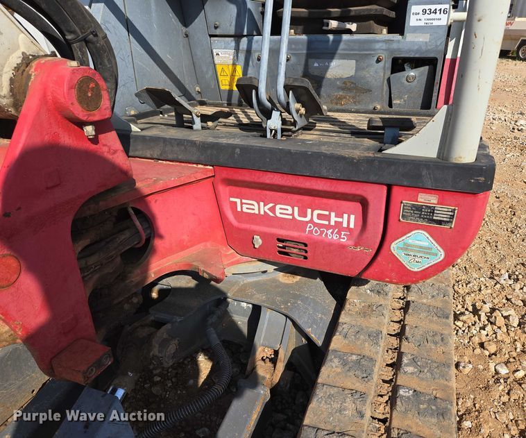 image for item EN3754 2015 Takeuchi TB230 mini excavator