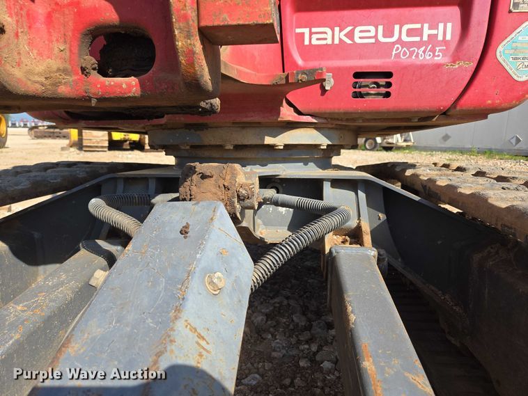 image for item EN3754 2015 Takeuchi TB230 mini excavator