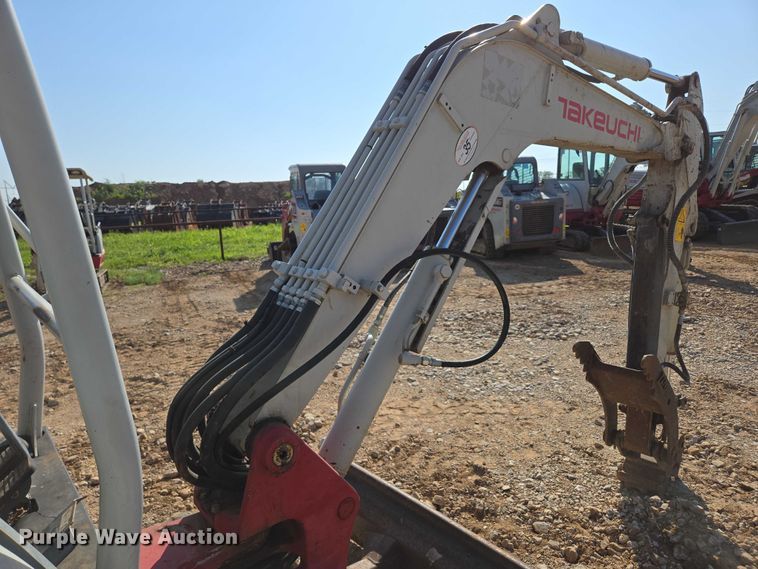 image for item EN3754 2015 Takeuchi TB230 mini excavator