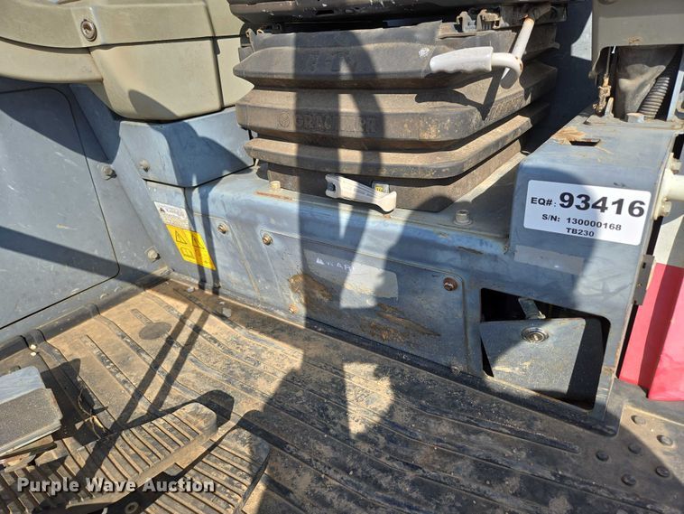 image for item EN3754 2015 Takeuchi TB230 mini excavator