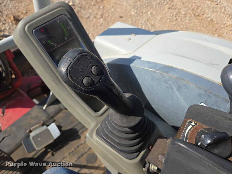 image for item EN3754 2015 Takeuchi TB230 mini excavator