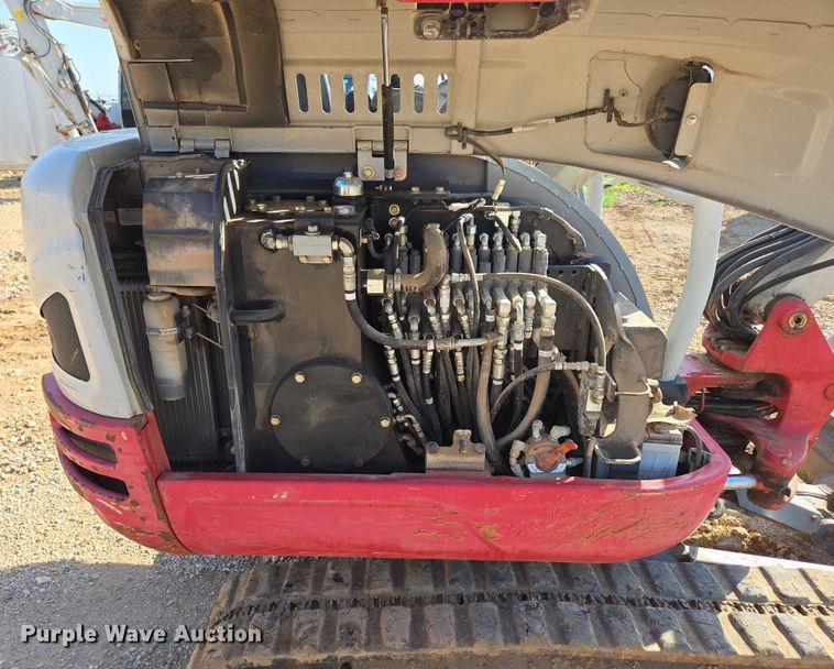 image for item EN3754 2015 Takeuchi TB230 mini excavator