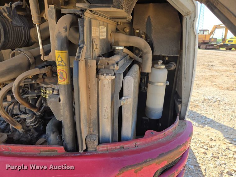 image for item EN3754 2015 Takeuchi TB230 mini excavator