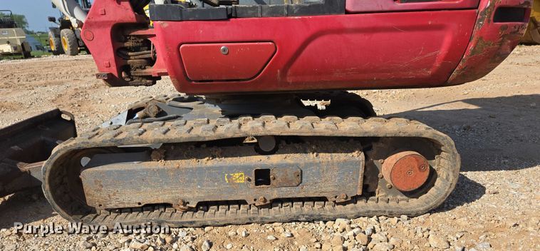 image for item EN3754 2015 Takeuchi TB230 mini excavator