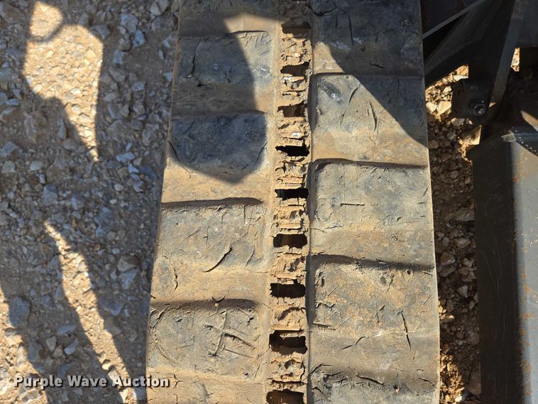 image for item EN3754 2015 Takeuchi TB230 mini excavator