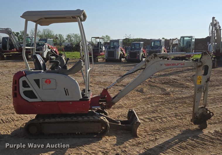 image for item EN3755 2016 Takeuchi TB216 mini excavator
