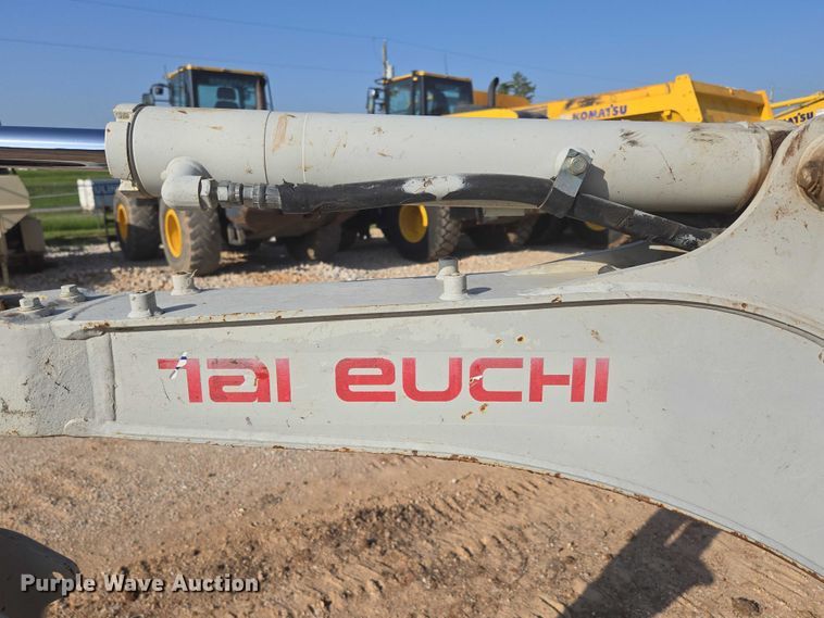 image for item EN3755 2016 Takeuchi TB216 mini excavator