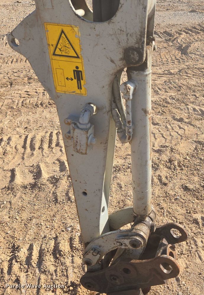 image for item EN3755 2016 Takeuchi TB216 mini excavator