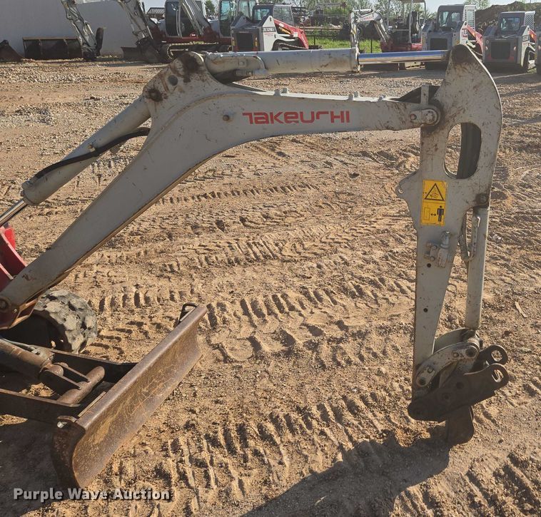 image for item EN3755 2016 Takeuchi TB216 mini excavator