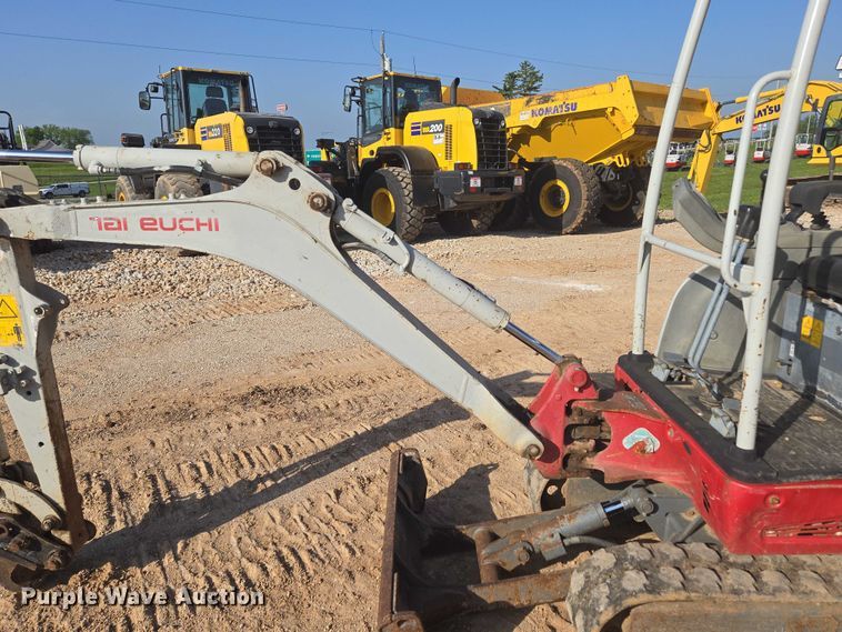 image for item EN3755 2016 Takeuchi TB216 mini excavator