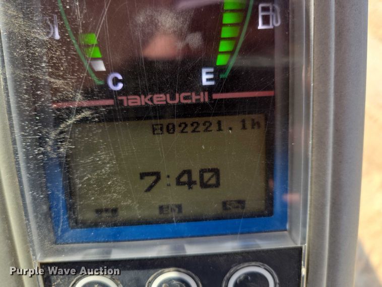 image for item EN3755 2016 Takeuchi TB216 mini excavator