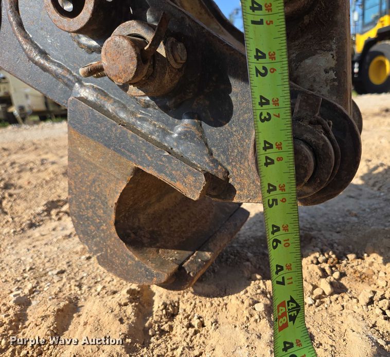 image for item EN3755 2016 Takeuchi TB216 mini excavator