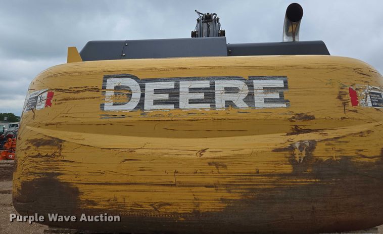 image for item EN3756 2012 John Deere 350G LC excavator