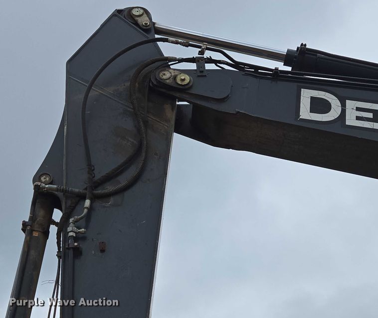image for item EN3756 2012 John Deere 350G LC excavator