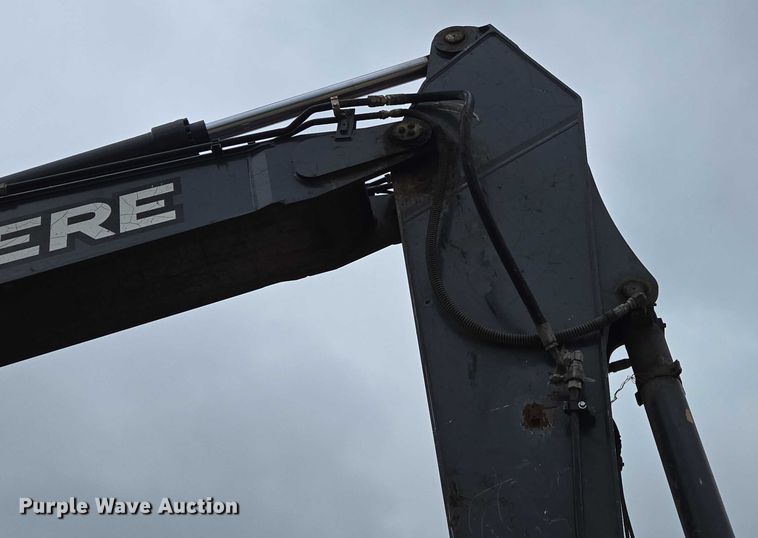 image for item EN3756 2012 John Deere 350G LC excavator