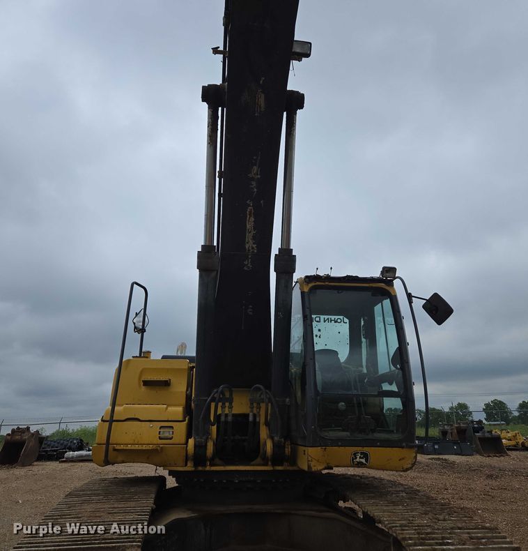 image for item EN3756 2012 John Deere 350G LC excavator