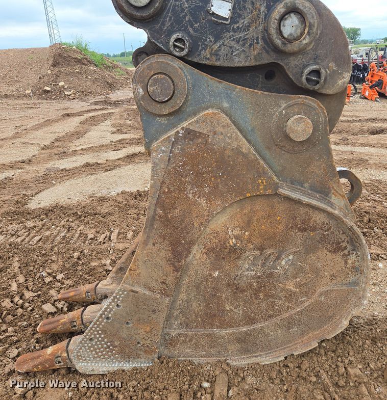 image for item EN3756 2012 John Deere 350G LC excavator