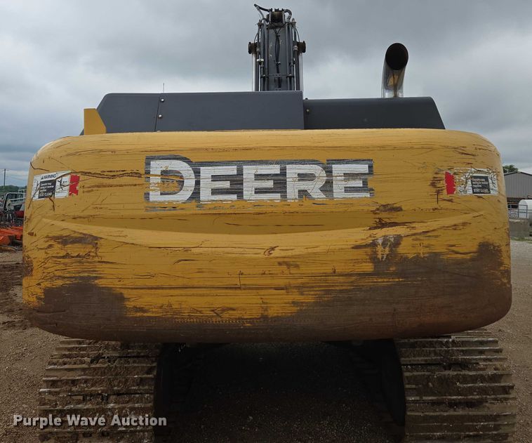 image for item EN3756 2012 John Deere 350G LC excavator