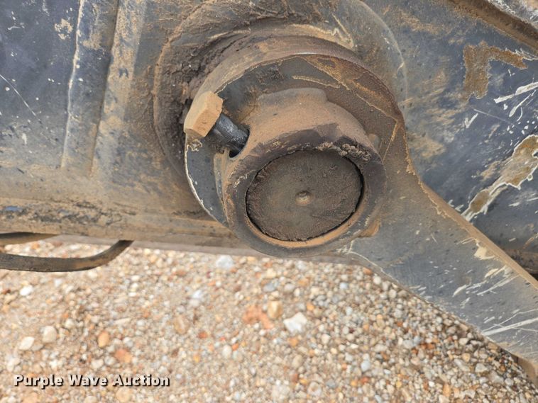 image for item EN3756 2012 John Deere 350G LC excavator