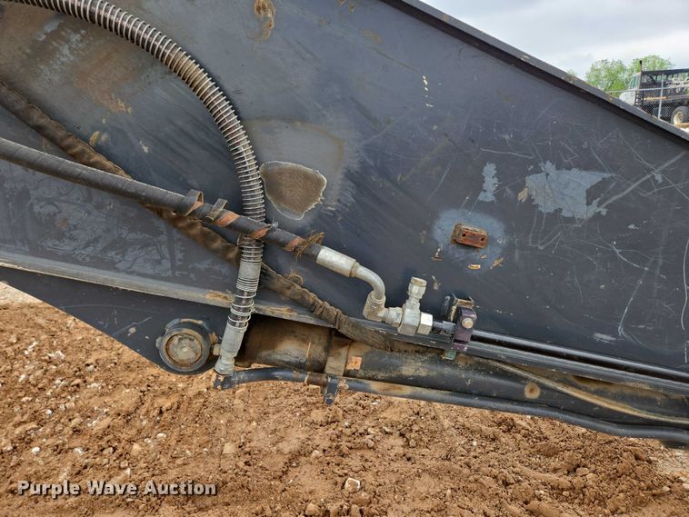 image for item EN3756 2012 John Deere 350G LC excavator