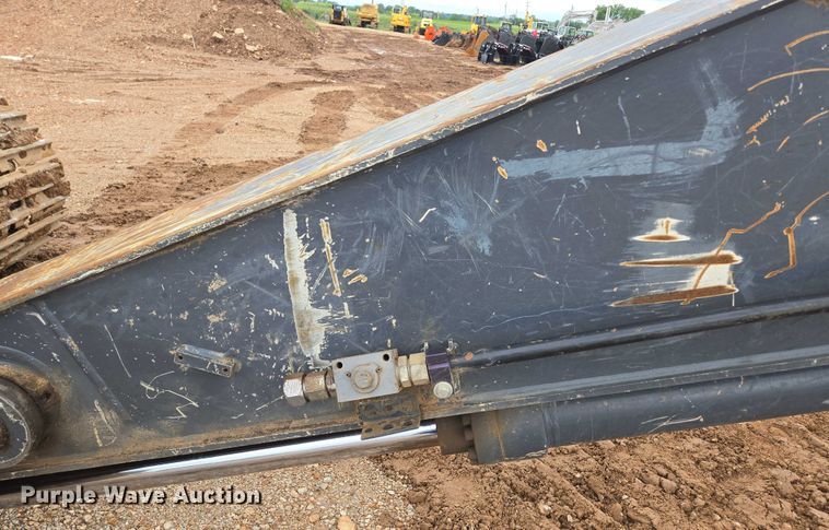 image for item EN3756 2012 John Deere 350G LC excavator