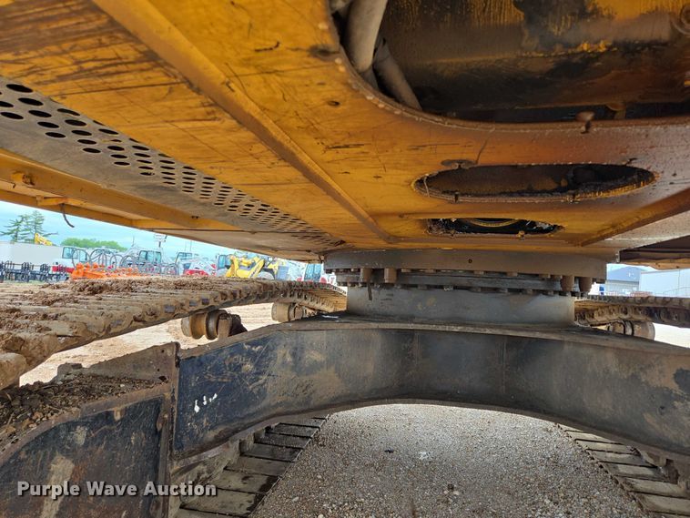 image for item EN3756 2012 John Deere 350G LC excavator