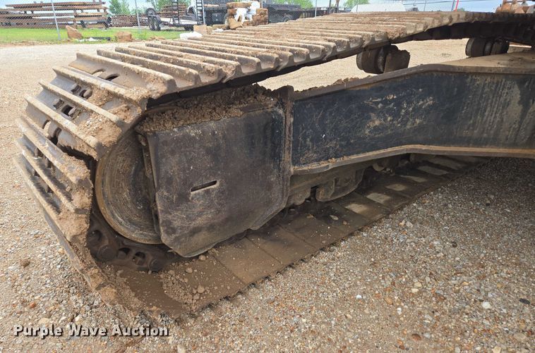 image for item EN3756 2012 John Deere 350G LC excavator