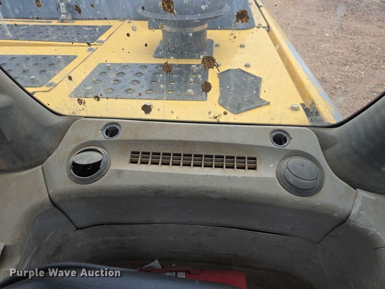 image for item EN3756 2012 John Deere 350G LC excavator