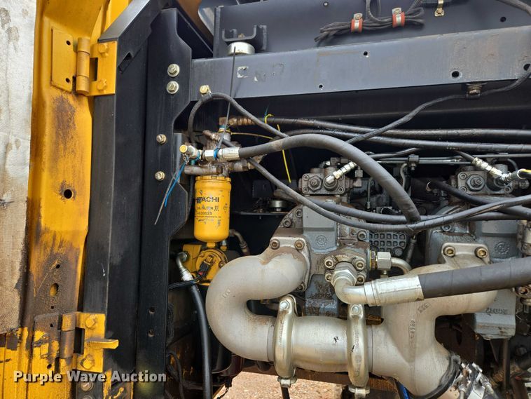 image for item EN3756 2012 John Deere 350G LC excavator