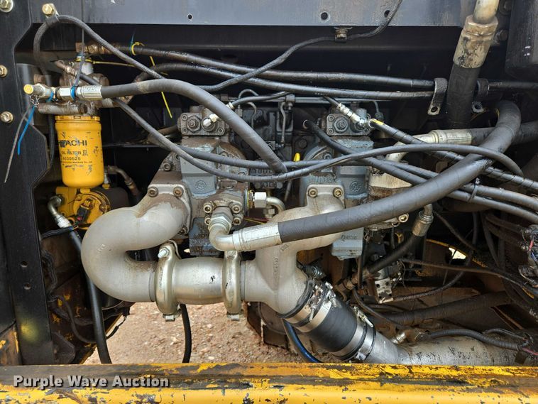 image for item EN3756 2012 John Deere 350G LC excavator