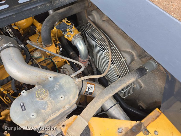 image for item EN3756 2012 John Deere 350G LC excavator