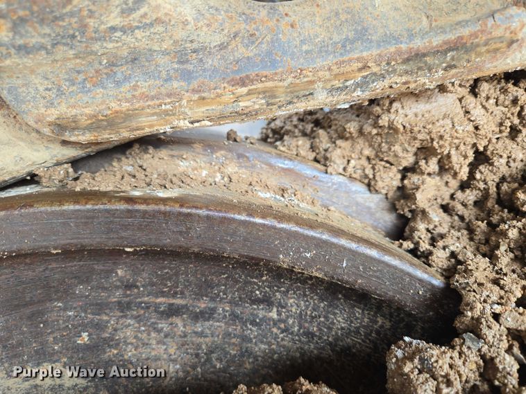 image for item EN3756 2012 John Deere 350G LC excavator