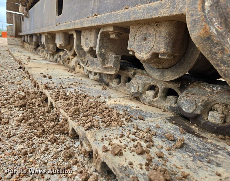 image for item EN3756 2012 John Deere 350G LC excavator