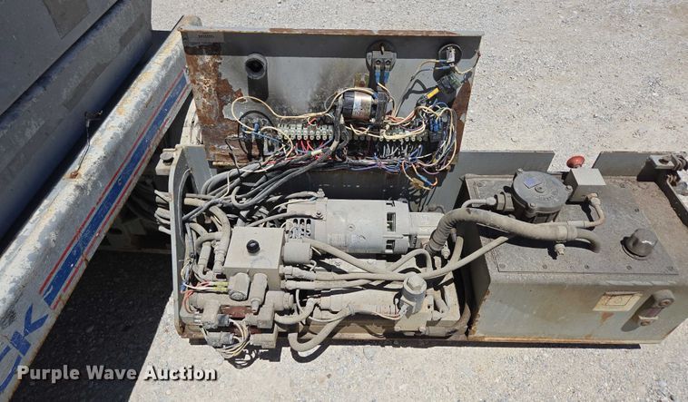 image for item EN3765 2006 Skyjack SJ3226 scissor lift