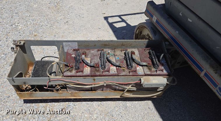 image for item EN3766 2005 Skyjack SJ 4632 scissor lift