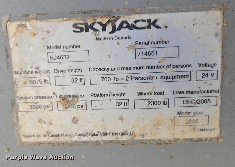 image for item EN3766 2005 Skyjack SJ 4632 scissor lift