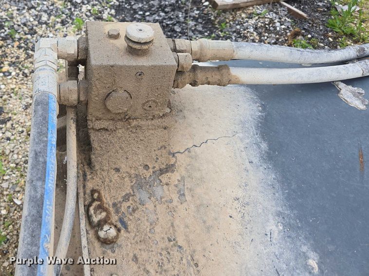 image for item EN3799 Virnig 84 skid steer broom