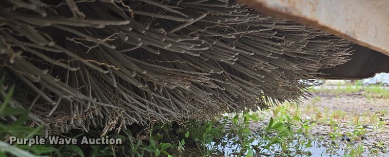 image for item EN3799 Virnig 84 skid steer broom