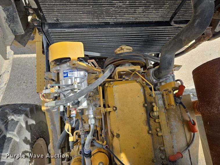 image for item EN8010 2001 Caterpillar  938G wheel loader