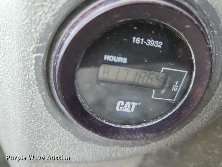 image for item EN8011 1997 Caterpillar  938G wheel loader