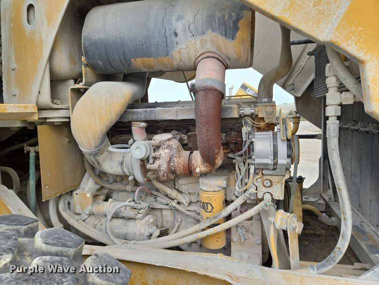 image for item EN8011 1997 Caterpillar  938G wheel loader