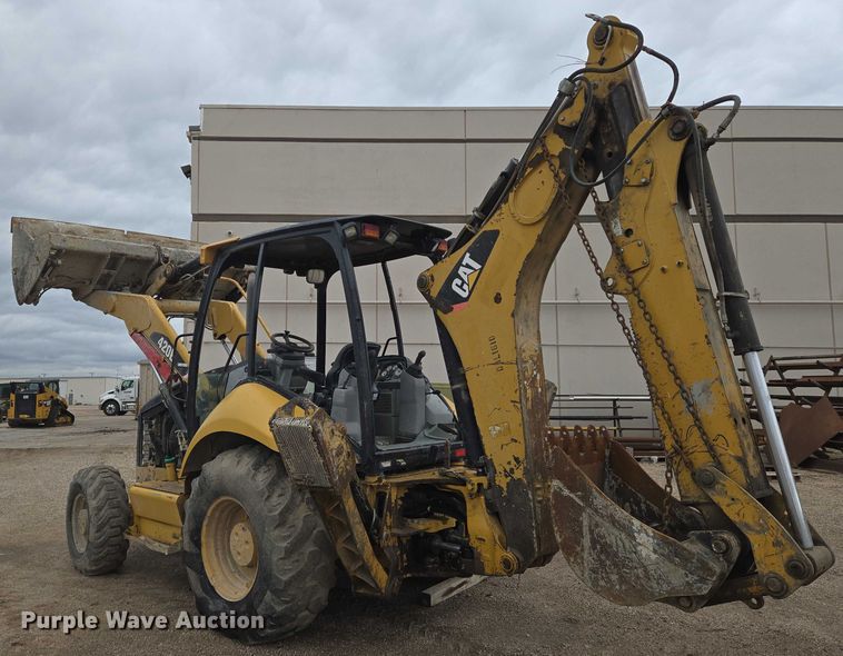 image for item EN8014 2011 Caterpillar 420E backhoe