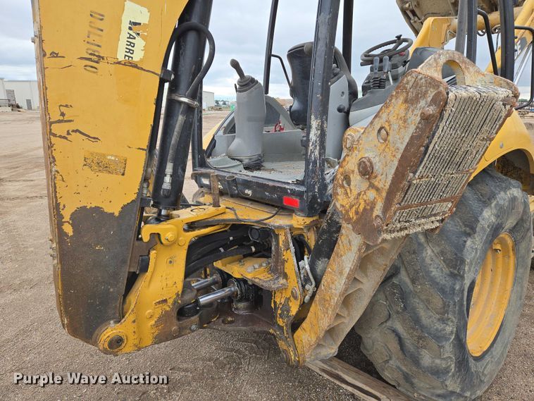 image for item EN8014 2011 Caterpillar 420E backhoe