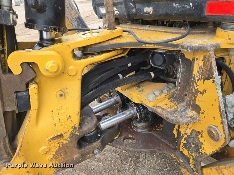 image for item EN8014 2011 Caterpillar 420E backhoe