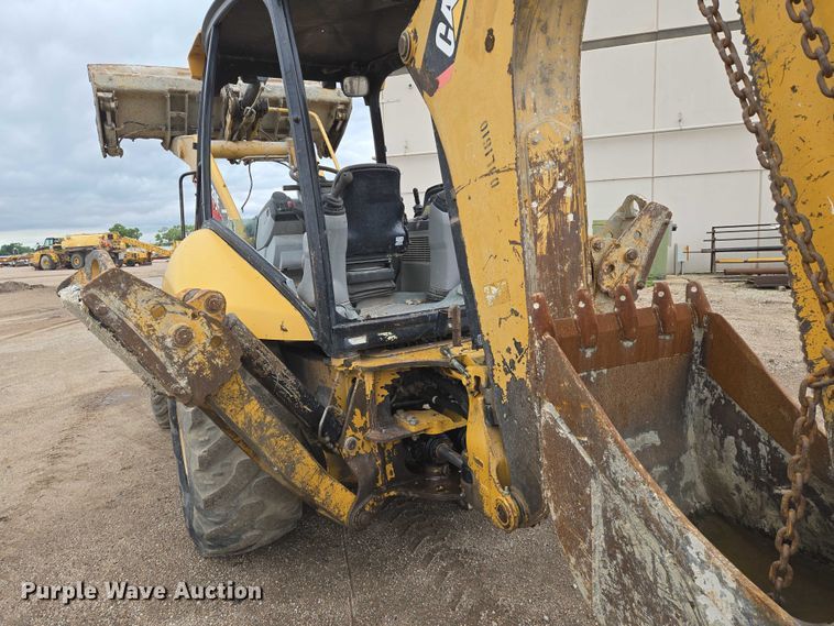 image for item EN8014 2011 Caterpillar 420E backhoe